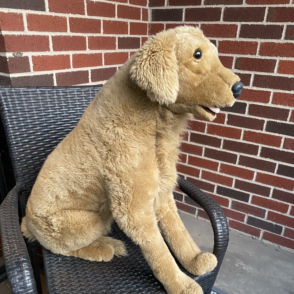 Melissa and Doug Large Lifelike Golden Retriever Plush Stuffed dog 31" Tall